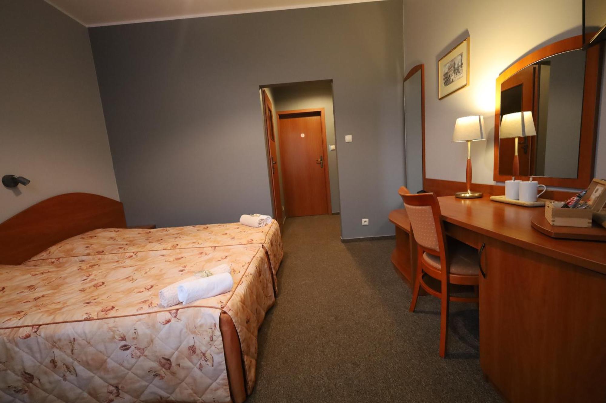 Nasz Klub - Pokoje Goscinne Poznan Bagian luar foto