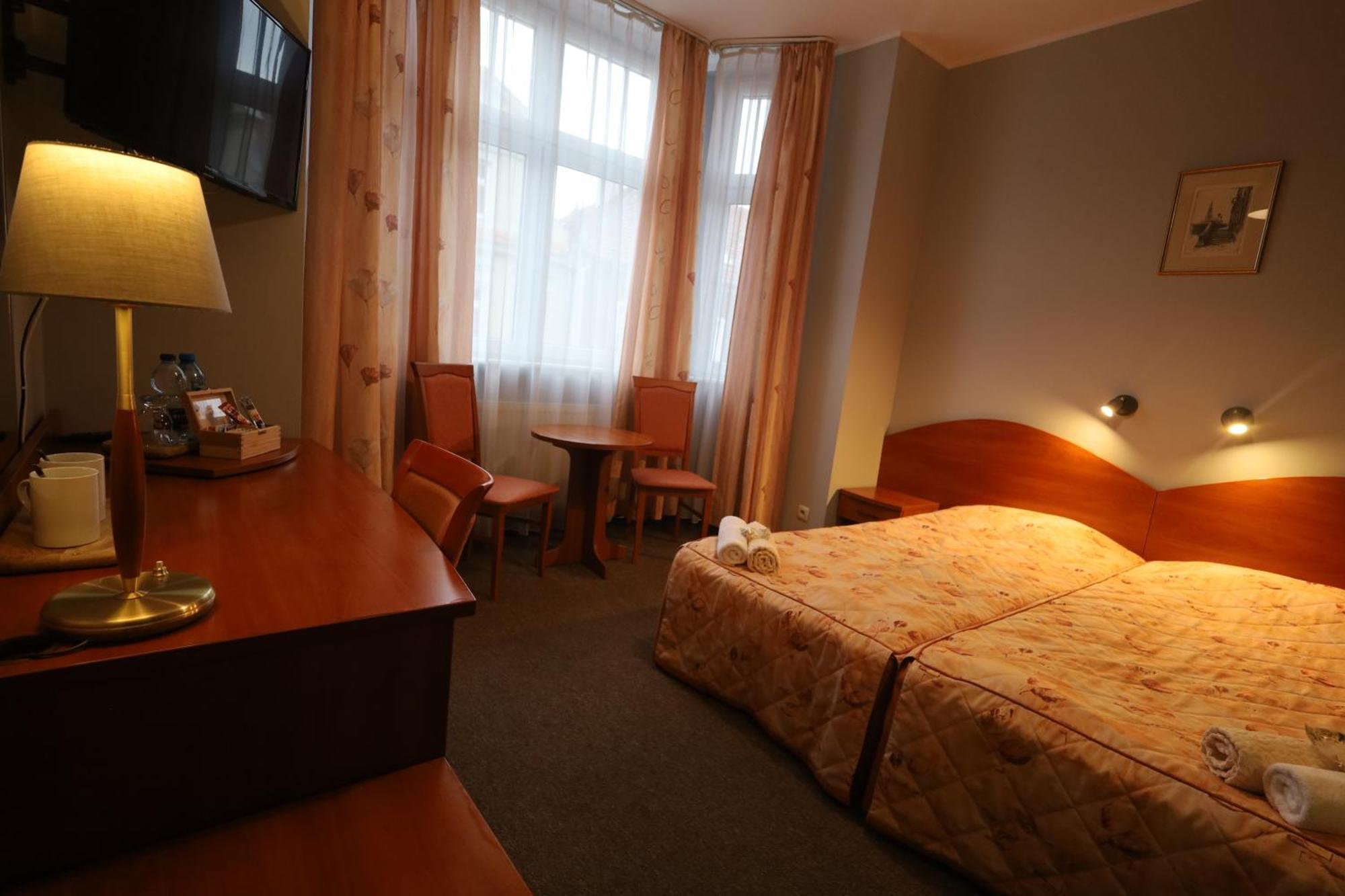 Nasz Klub - Pokoje Goscinne Poznan Bagian luar foto