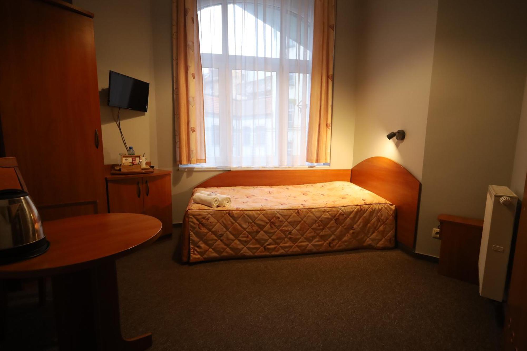 Nasz Klub - Pokoje Goscinne Poznan Bagian luar foto