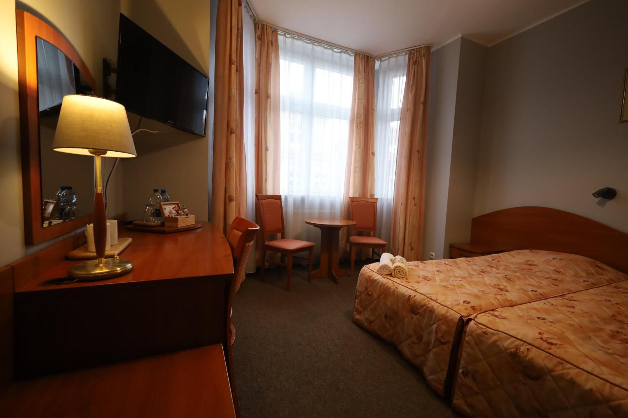 Nasz Klub - Pokoje Goscinne Poznan Bagian luar foto