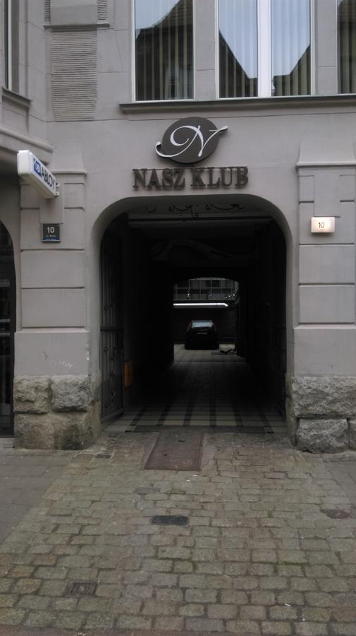 Nasz Klub - Pokoje Goscinne Poznan Bagian luar foto